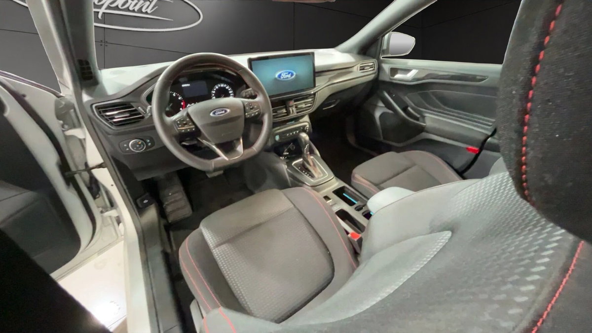 Ford Focus 1.0t ecoboost h ST-Line X 155cv powershift (6)