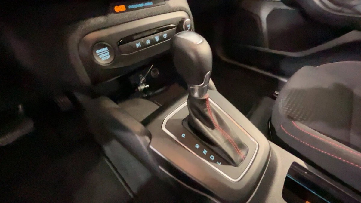 Ford Focus 1.0t ecoboost h ST-Line X 155cv powershift (9)