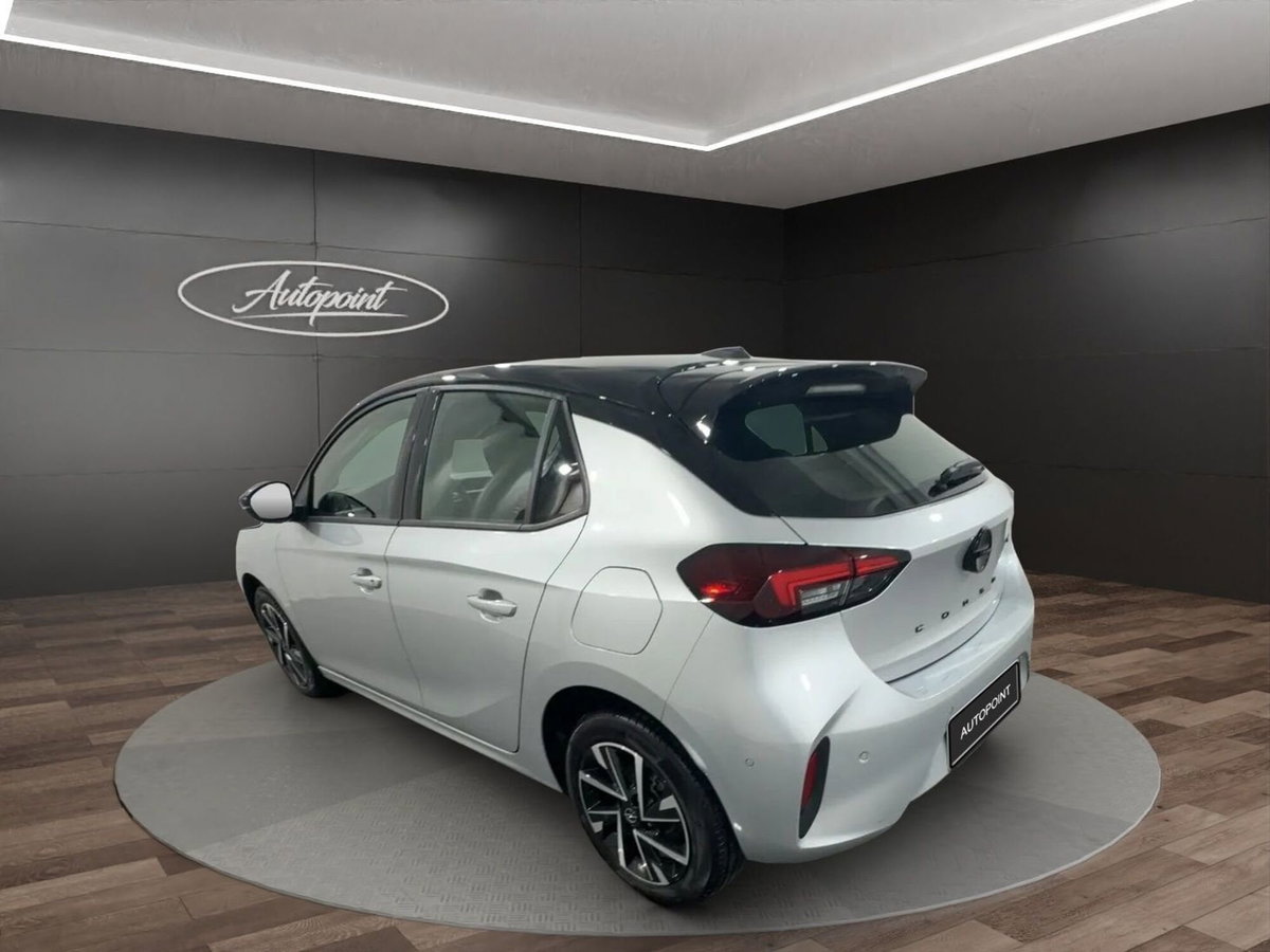 Opel Corsa 1.2 hybrid GS 110cv dct6 (4)