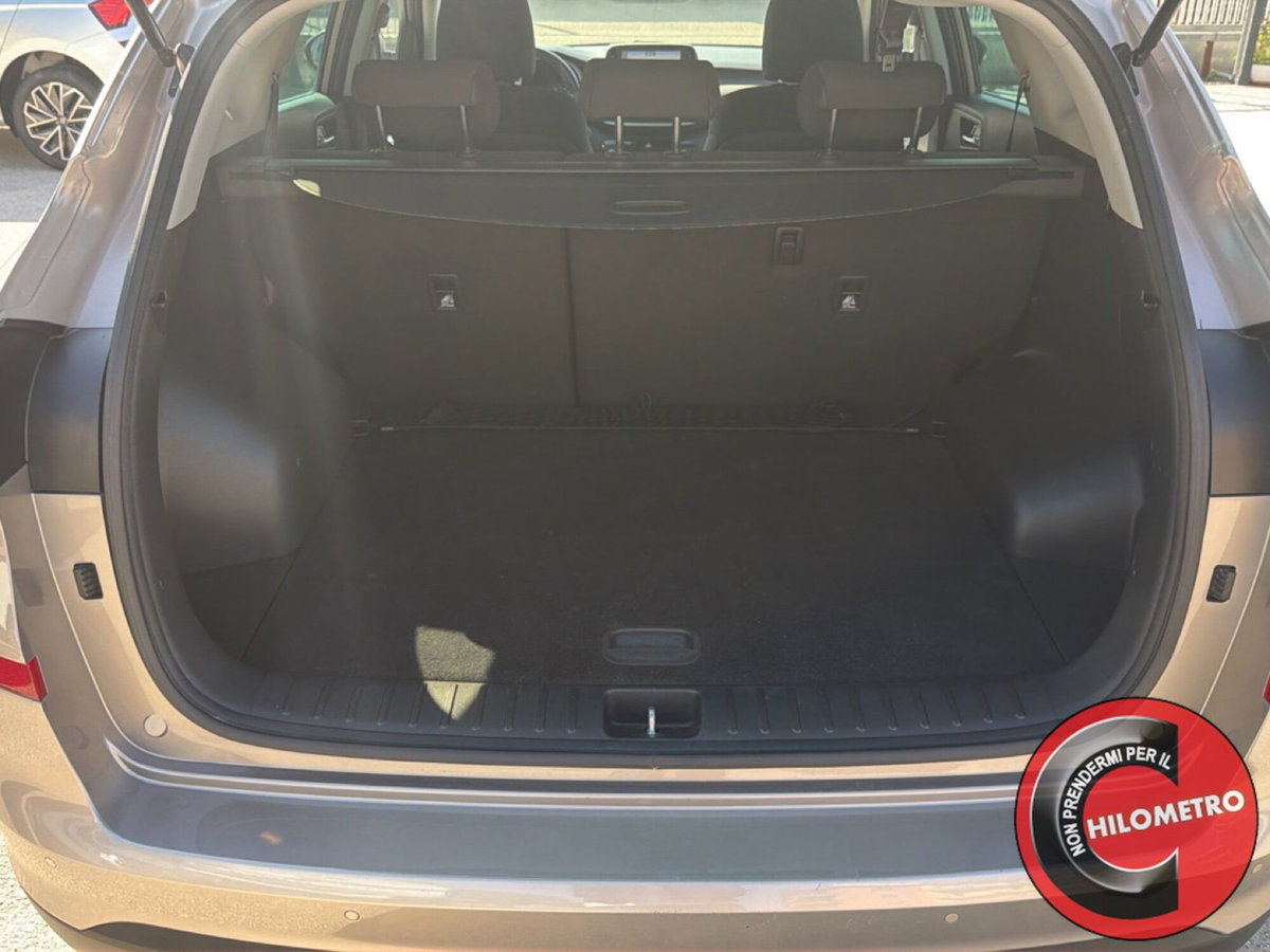Hyundai Tucson 1.6 CRDi 136CV 48V N Line (9)
