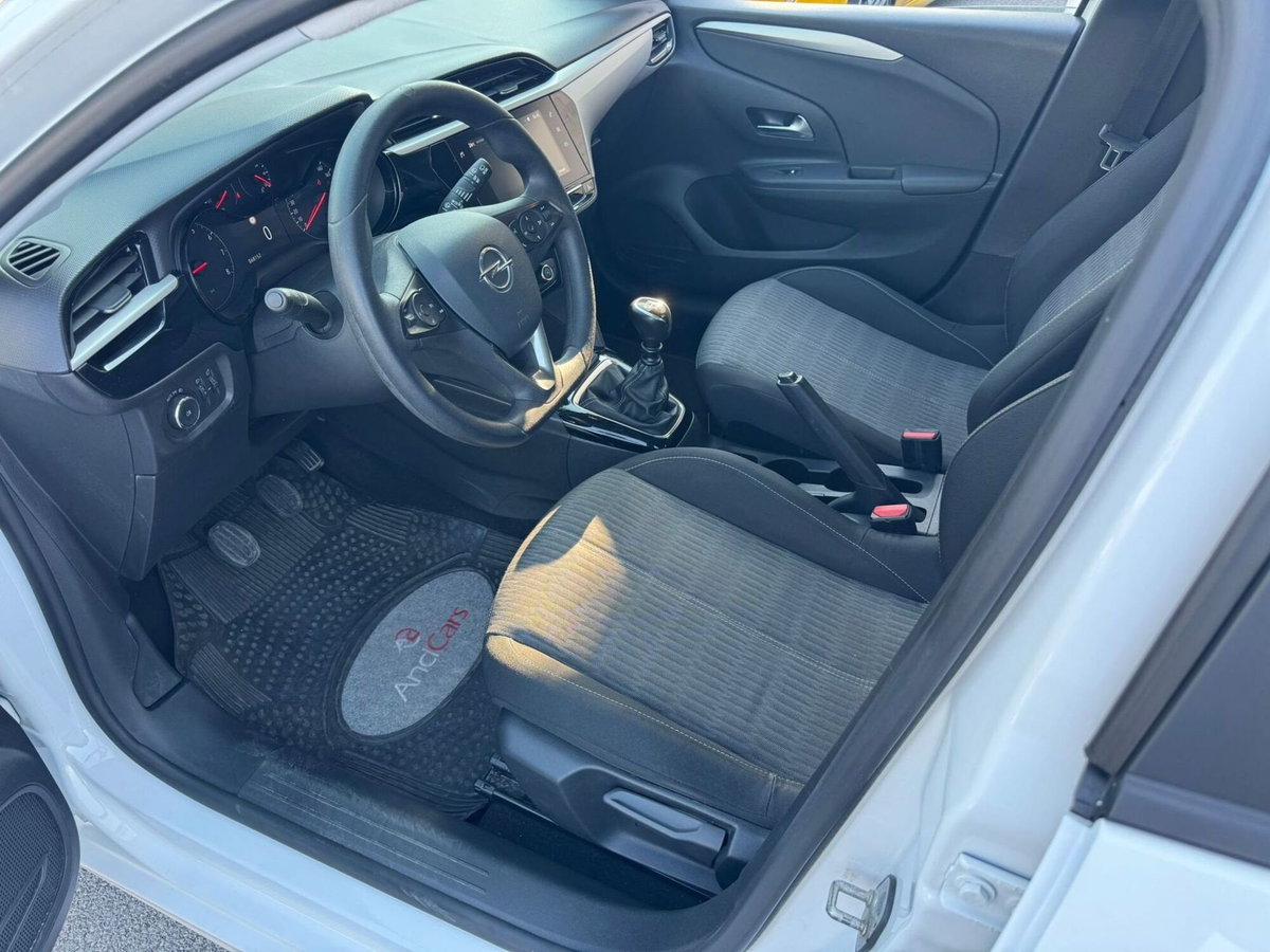 Opel Corsa 1.5 D 100 CV Edition (5)
