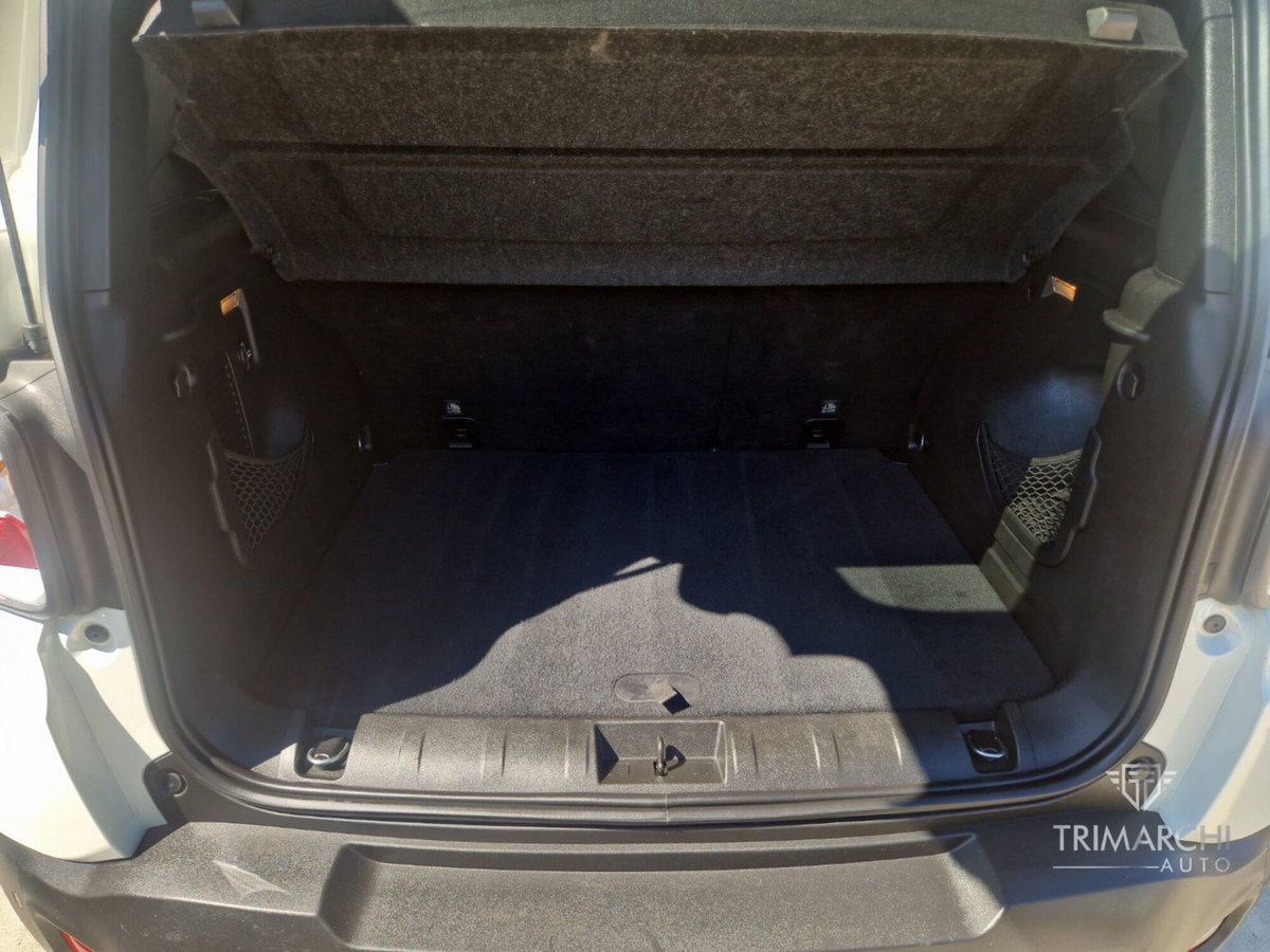 Jeep Renegade 1.6 Mjt 120 CV Limited (14)