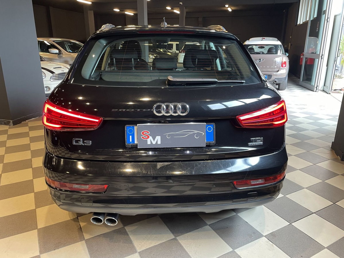 Audi Q3 2.0 TDI 150 CV quattro S line Edition (5)