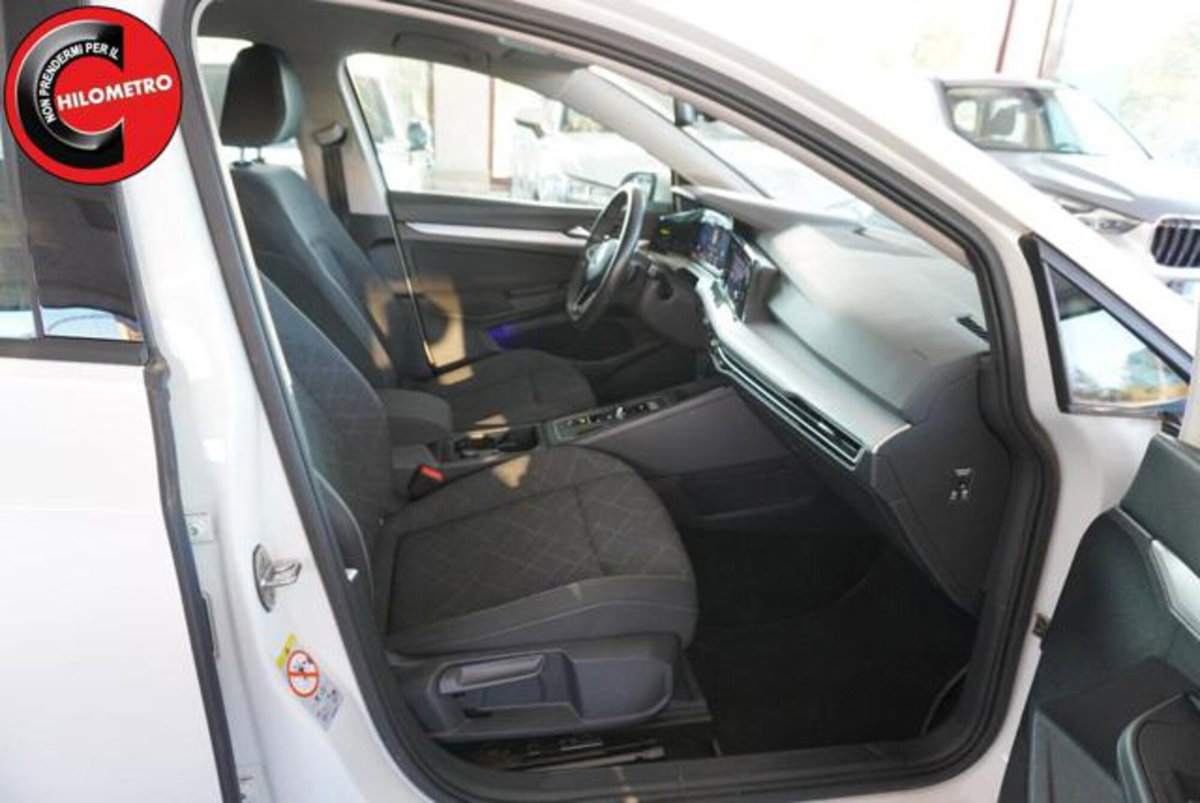 Volkswagen Golf Variant 1.0 eTSI EVO DSG Life (15)