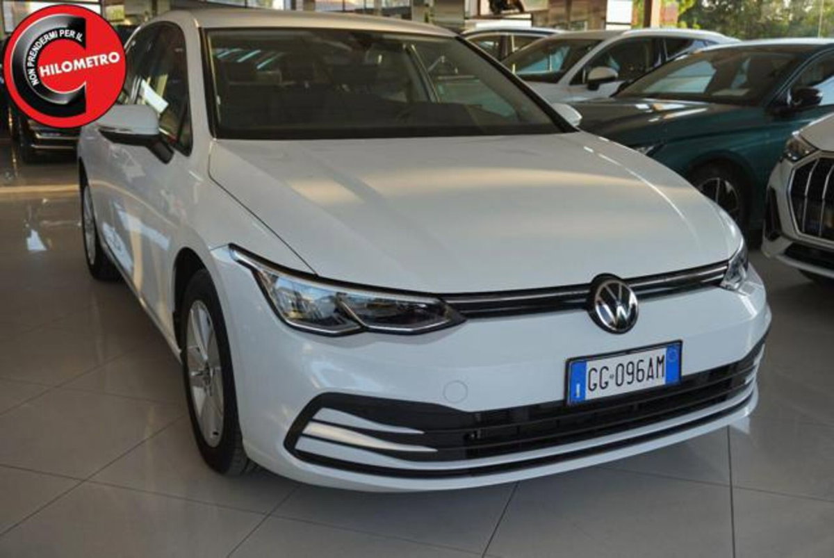 Volkswagen Golf Variant 1.0 eTSI EVO DSG Life (3)