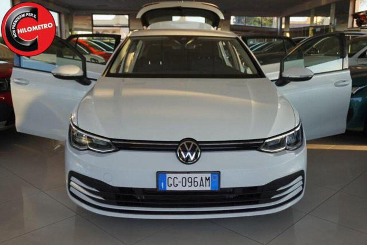 Volkswagen Golf Variant 1.0 eTSI EVO DSG Life (4)