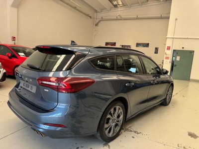 Ford Focus Station Wagon 1.0 EcoBoost Hybrid 125 CV SW ST-Line (4)