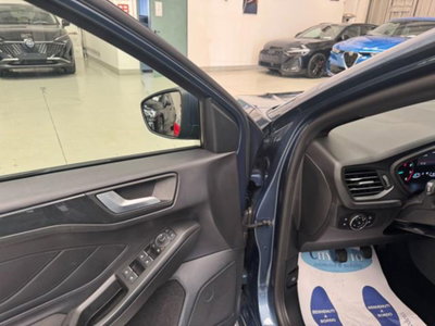 Ford Focus Station Wagon 1.0 EcoBoost Hybrid 125 CV SW ST-Line (8)