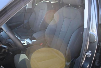 Audi A4 Avant 40 TFSI S tronic Business (10)