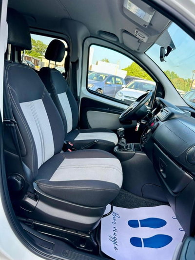 Fiat Qubo 1.4 8V 77 CV Lounge (16)
