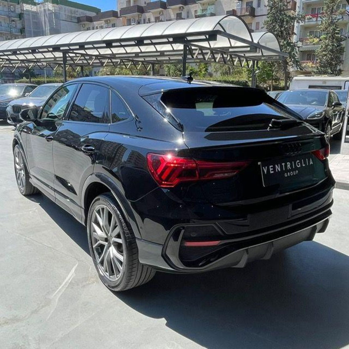 Audi Q3 Sportback 40 TDI quattro S tronic Business Plus (3)