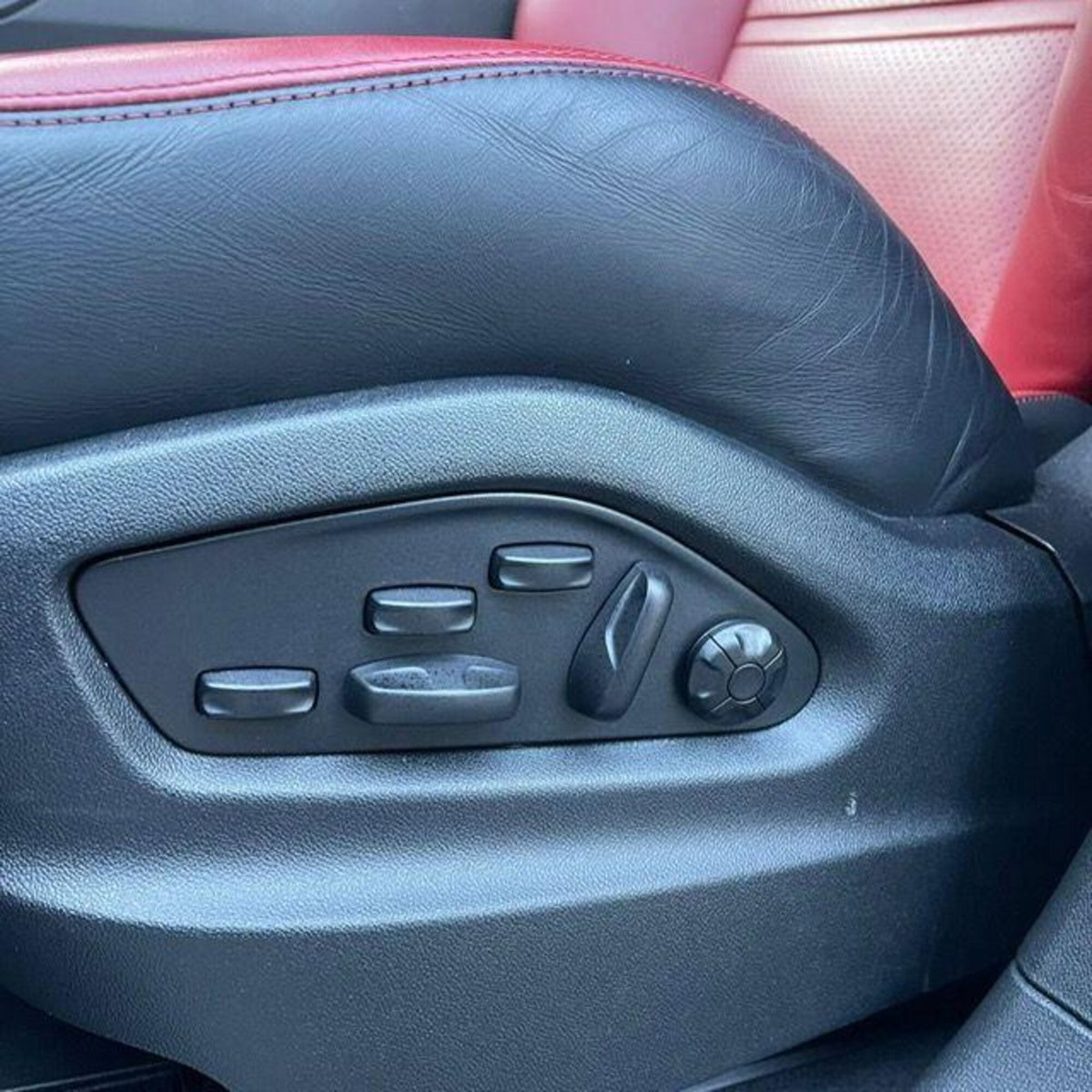 Porsche Cayenne 3.0 V6 E-Hybrid (6)