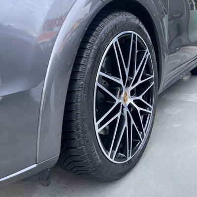 Porsche Cayenne 3.0 V6 E-Hybrid (5)