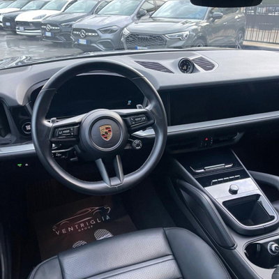 Porsche Cayenne 3.0 V6 E-Hybrid (8)