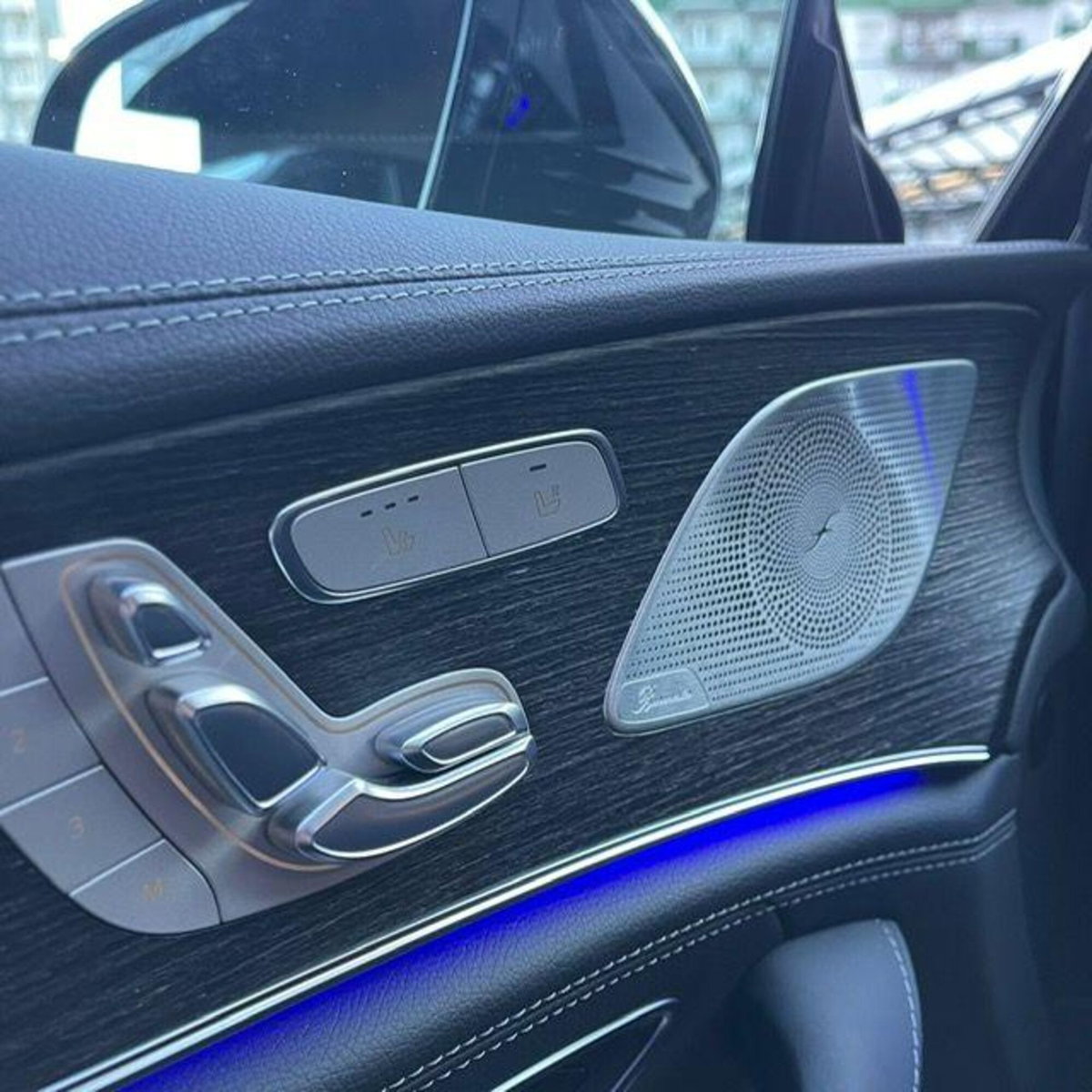 Mercedes-Benz SLS AMG Electric Drive Coupé (10)