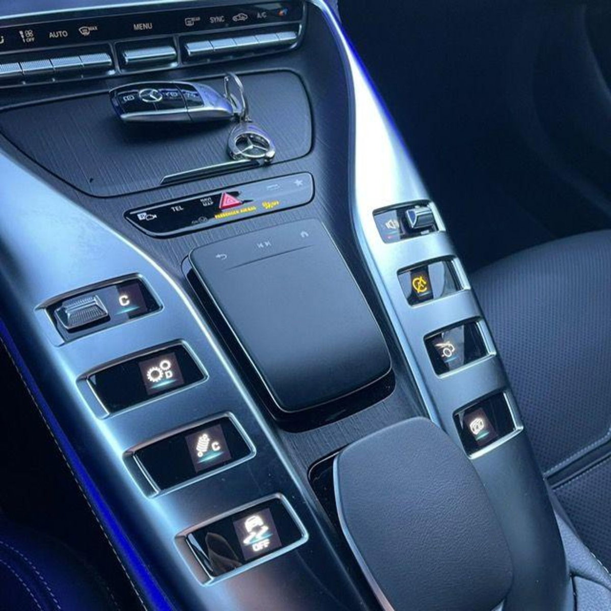 Mercedes-Benz SLS AMG Electric Drive Coupé (12)