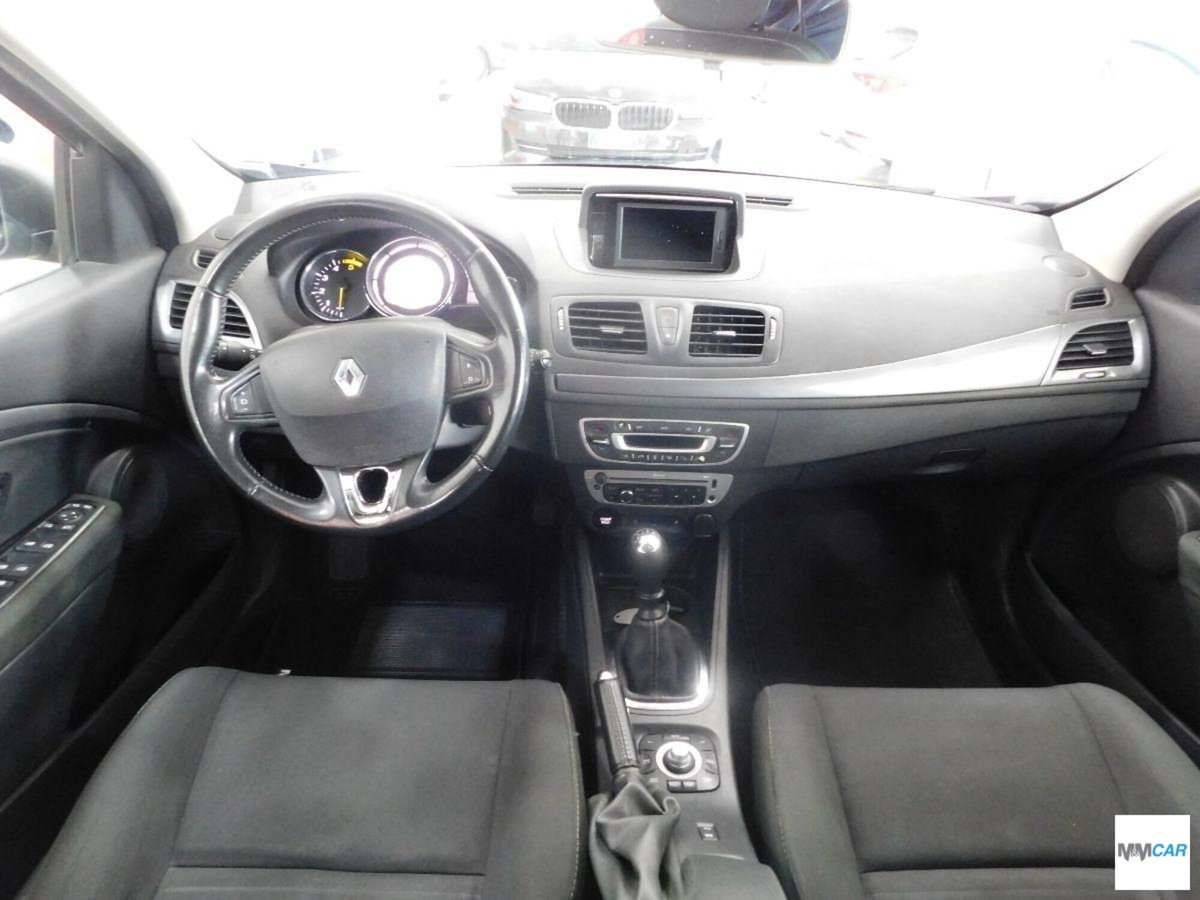 Renault Mégane SporTour dCi 110CV Start&Stop SporTour Energy Limited (12)