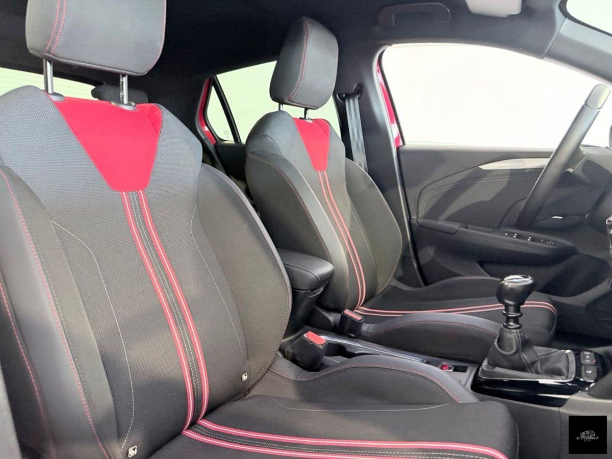 Opel Corsa 1.5 D 100 CV GS Line (6)