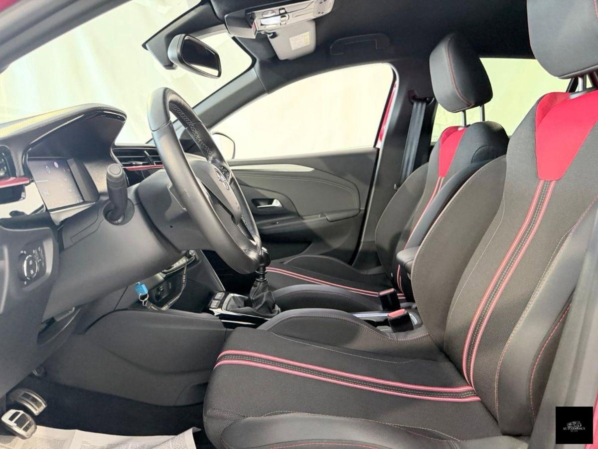 Opel Corsa 1.5 D 100 CV GS Line (7)
