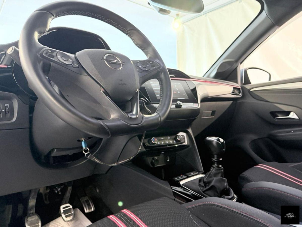 Opel Corsa 1.5 D 100 CV GS Line (8)