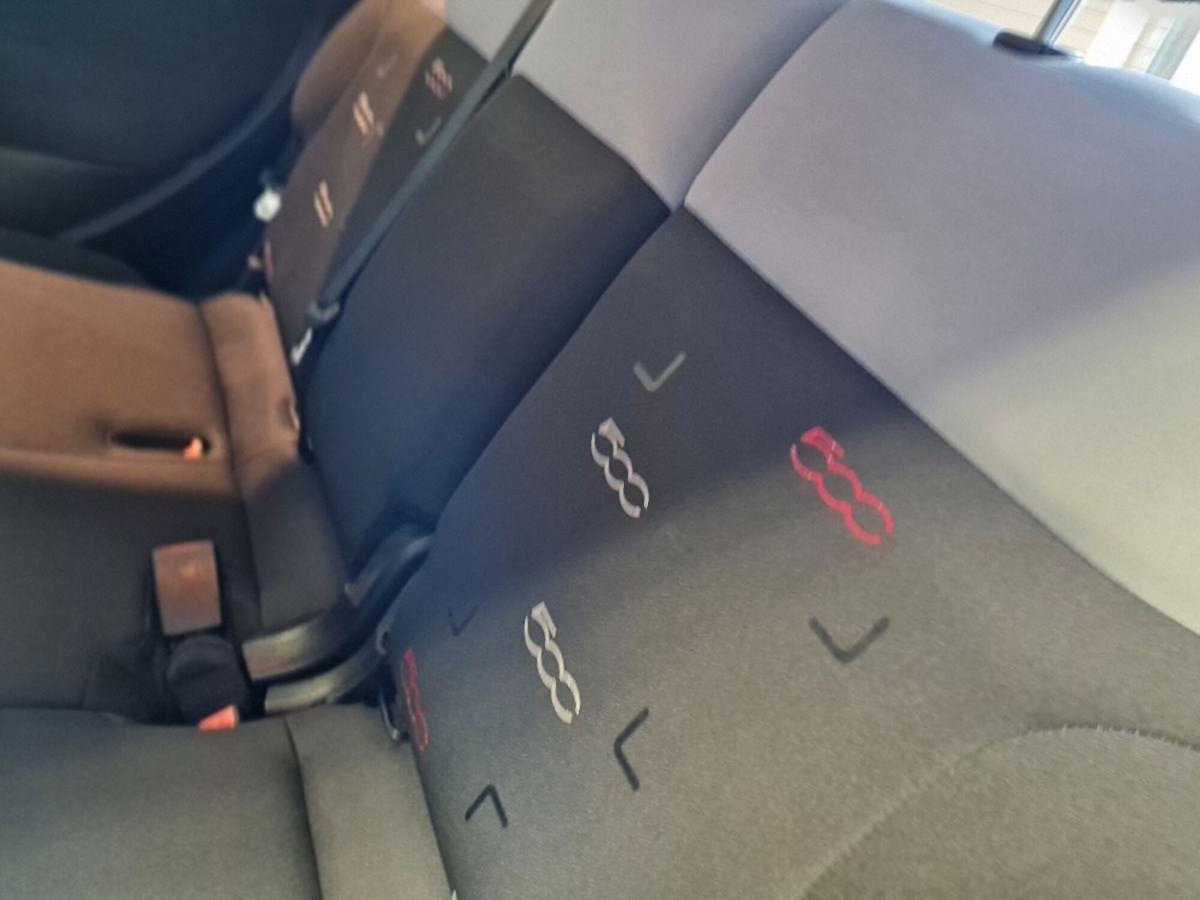 Fiat 500 1.3 Multijet 16V 95 CV Lounge (10)
