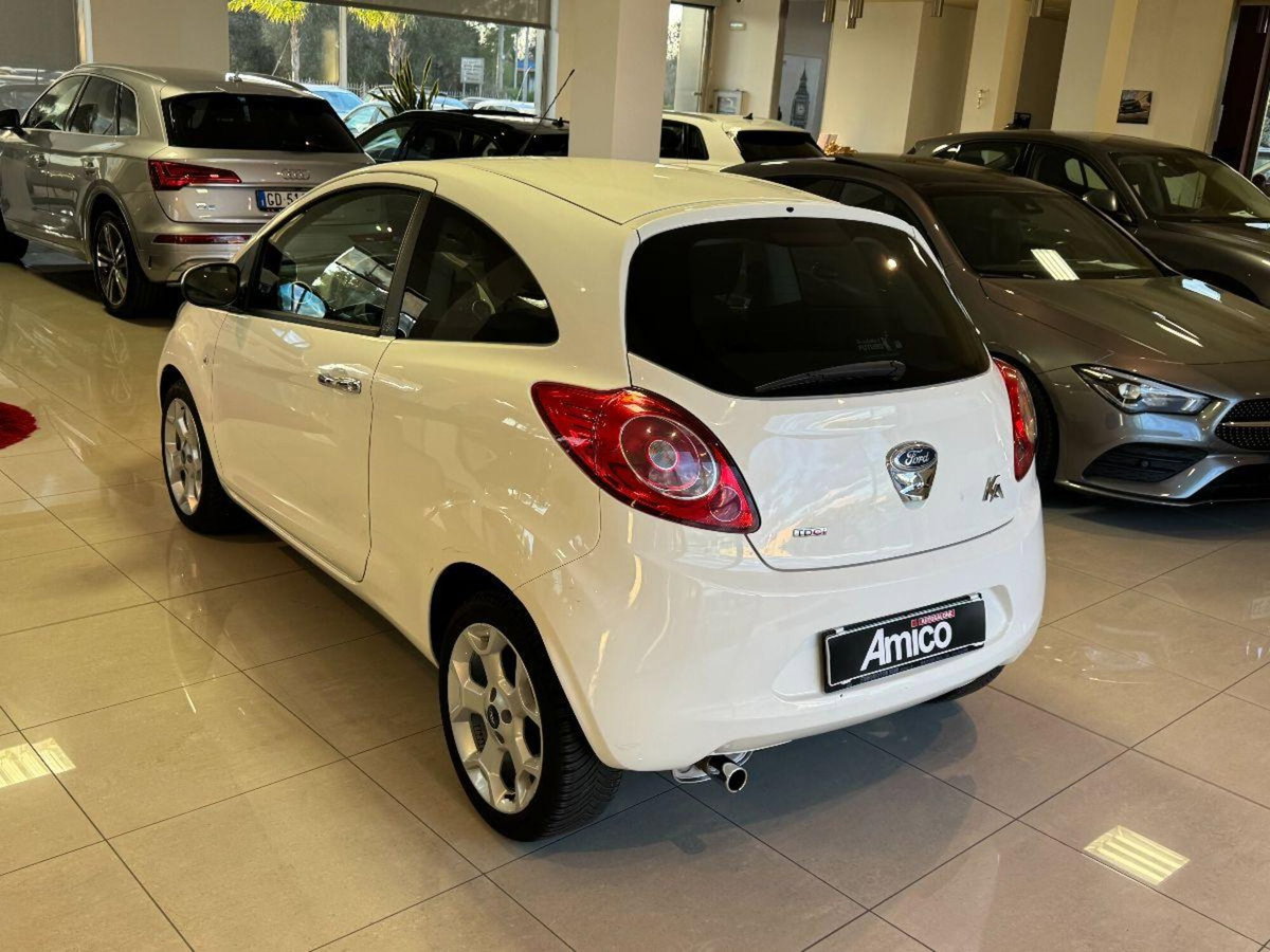 Ford Ka 1.3 TDCi 75CV Titanium (8)