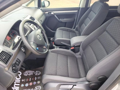 Volkswagen Touran TDI 105CV DPF Highline (10)