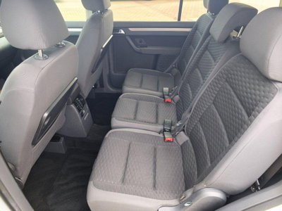 Volkswagen Touran TDI 105CV DPF Highline (11)