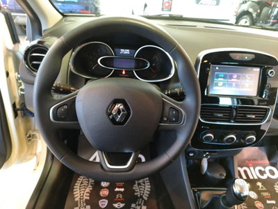 Renault Clio 1.5 dCi 8V 75CV 5 porte Wave (13)