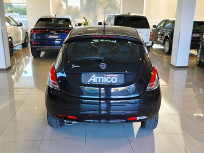 Lancia Ypsilon 1.2 69 CV 5 porte Platinum (5)