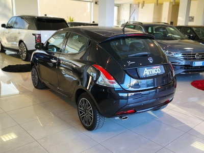 Lancia Ypsilon 1.2 69 CV 5 porte Platinum (7)