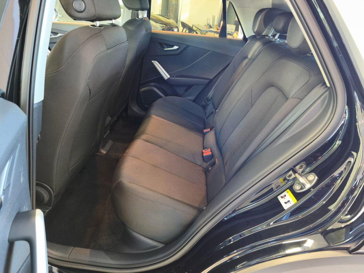 Audi Q2 Q2 30 TDI S tronic Business Design (12)