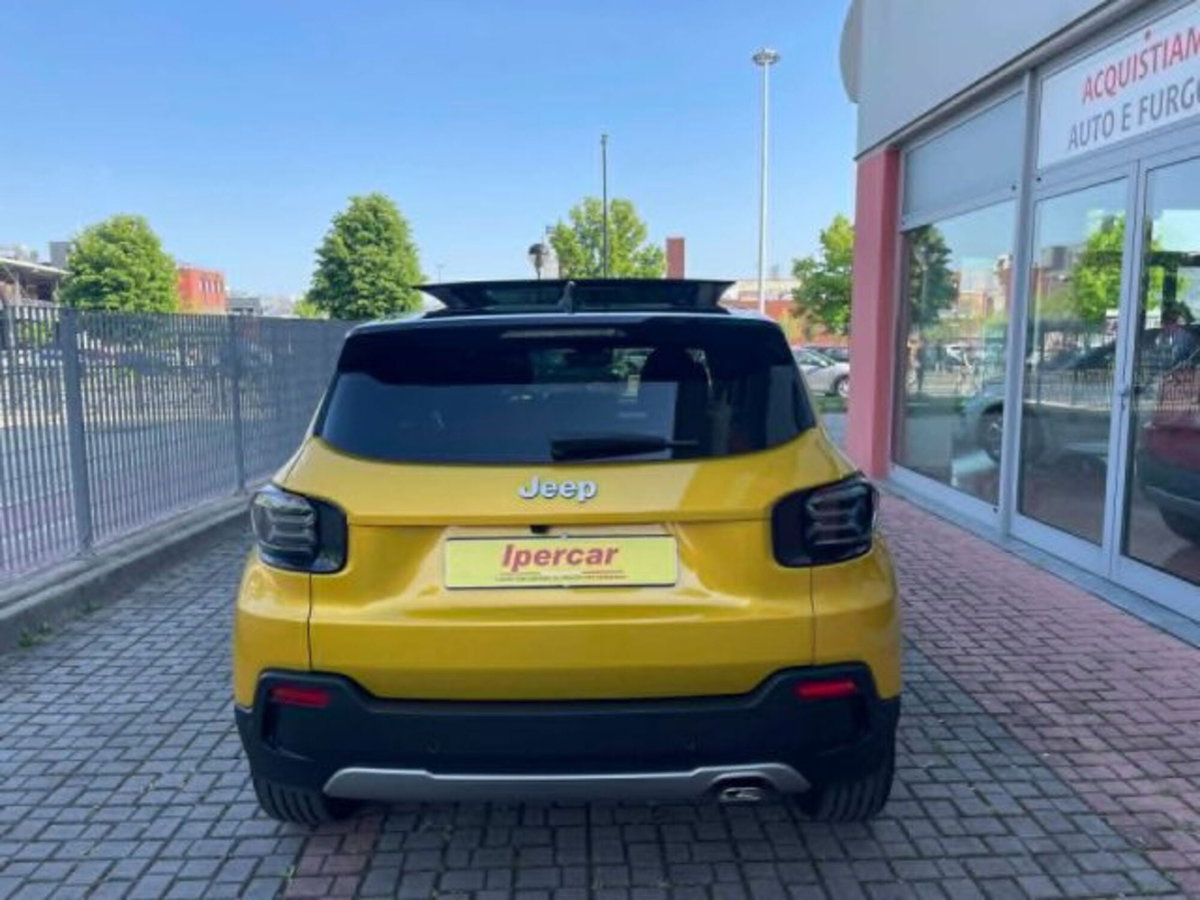 Jeep Avenger 1.2 turbo Summit fwd 100cv (7)