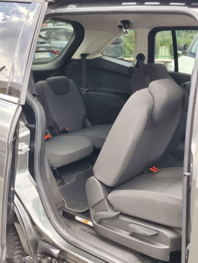 Ford C-Max 1.5 TDCi 120CV Start&Stop Plus (13)