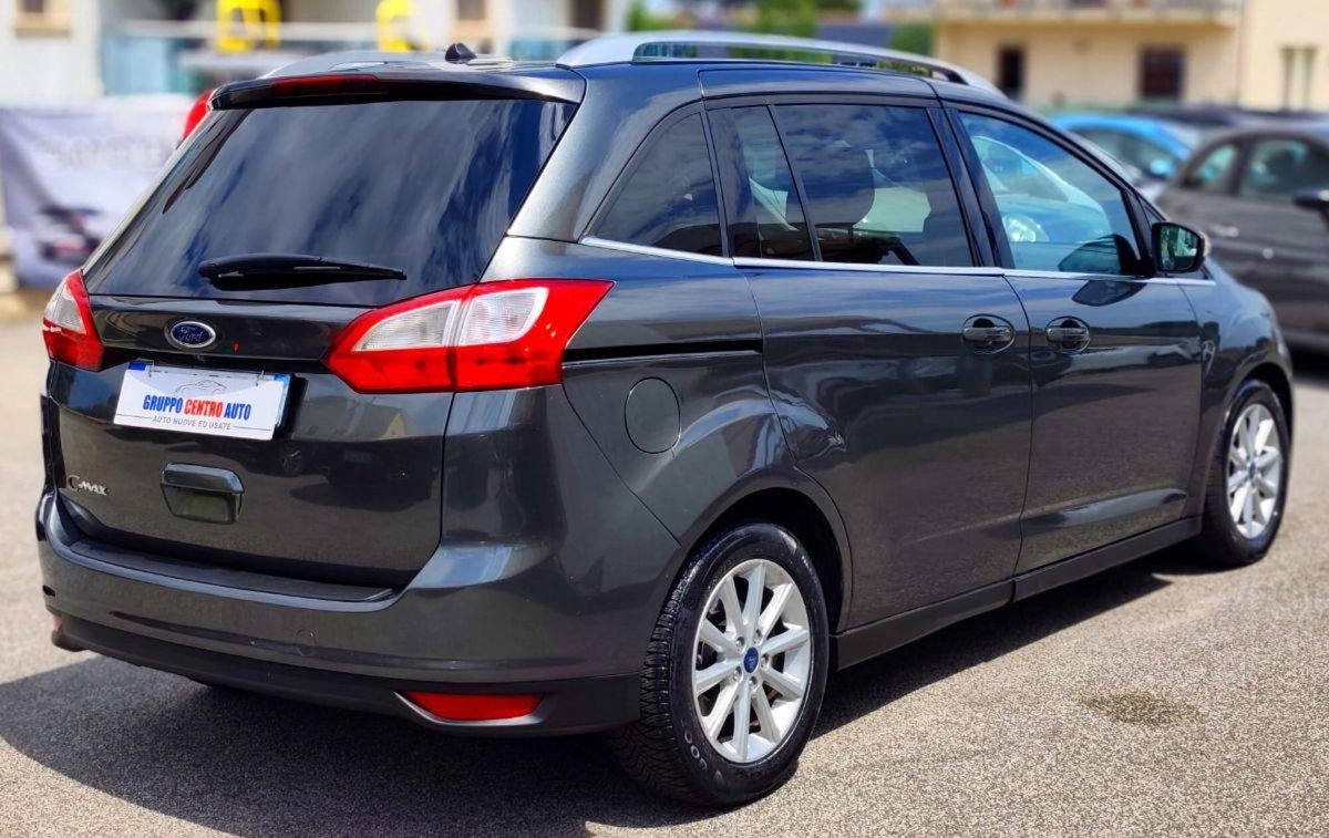 Ford C-Max 1.5 TDCi 120CV Start&Stop Plus (19)