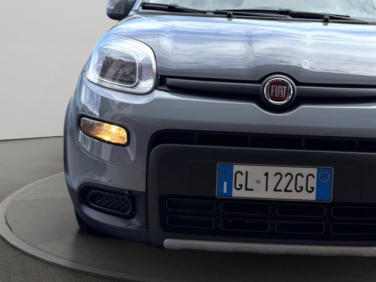 Fiat Panda 1.0 FireFly S&S Hybrid City Cross (19)