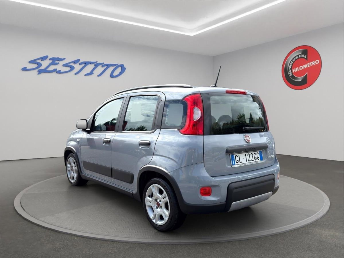 Fiat Panda 1.0 FireFly S&S Hybrid City Cross (6)