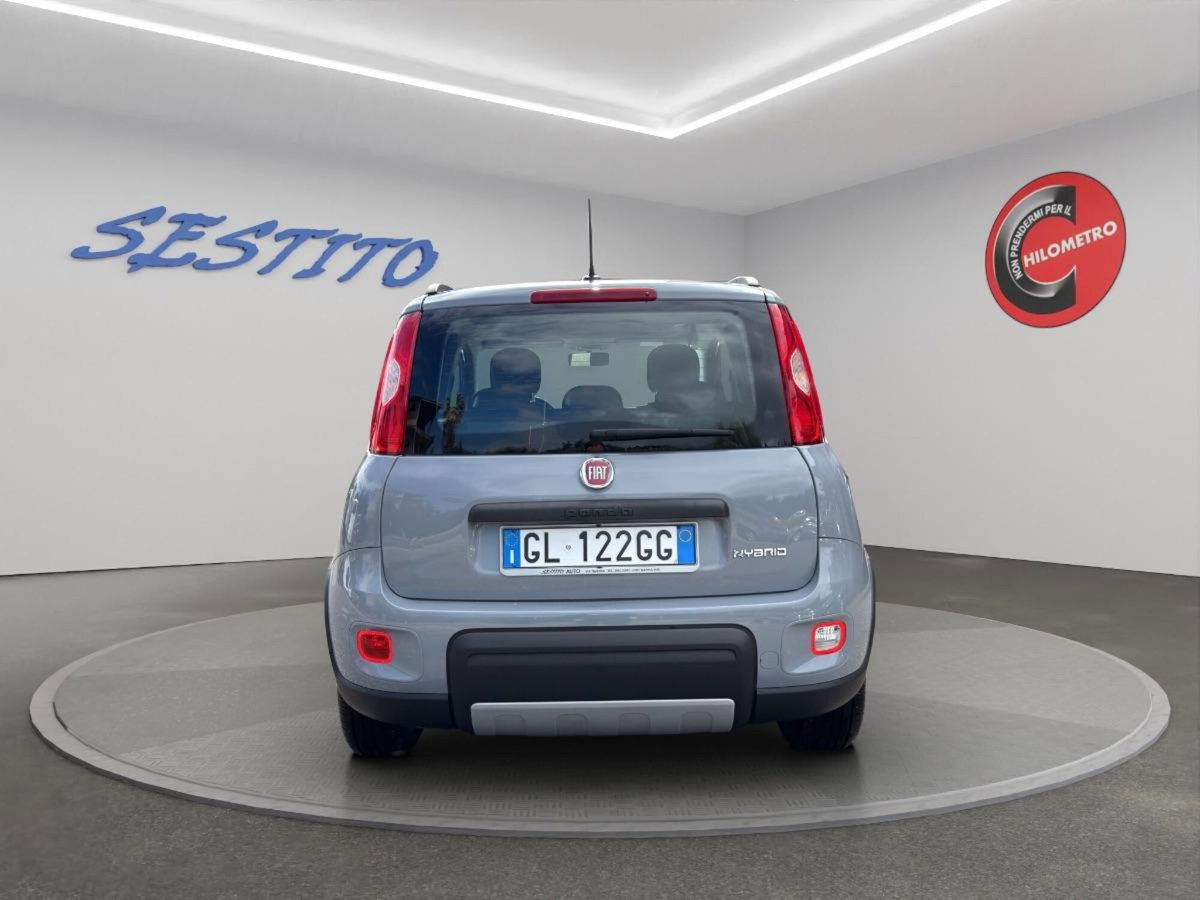 Fiat Panda 1.0 FireFly S&S Hybrid City Cross (8)