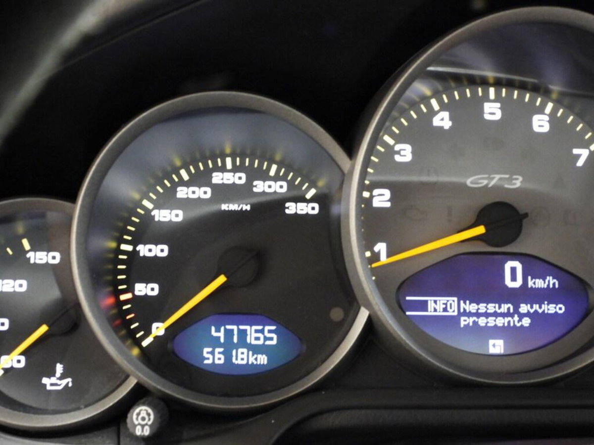 Porsche 911 Coupé GT3 RS (6)
