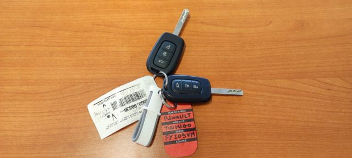 Renault Twingo SCe 65 CV Duel2 (19)
