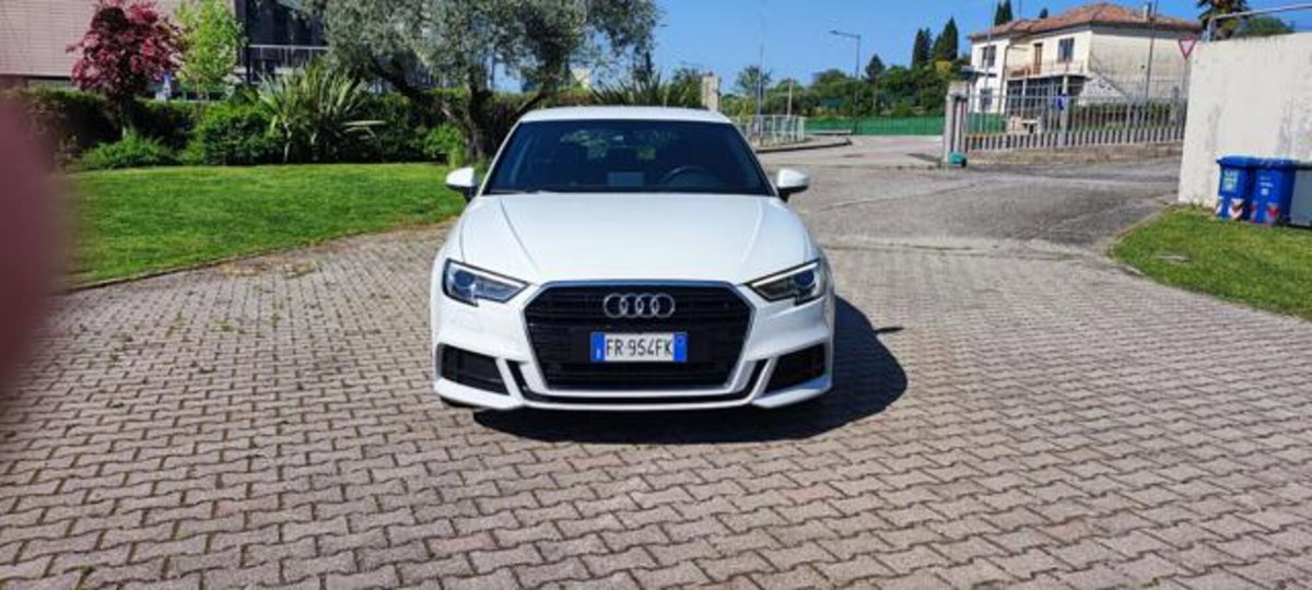 Audi A3 Sportback 2.0 TDI S tronic Attraction (6)