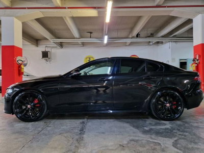 Jaguar XE 2.0 D 204 CV AWD aut. R-Dynamic Black (5)