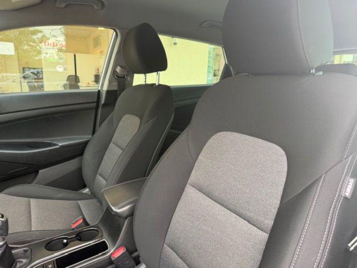 Hyundai Tucson 1.6 CRDi 136CV 48V Exellence (10)