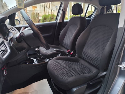 Opel Corsa 1.4 90CV GPL Tech 5 porte n-Joy (12)