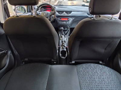 Opel Corsa 1.4 90CV GPL Tech 5 porte n-Joy (20)