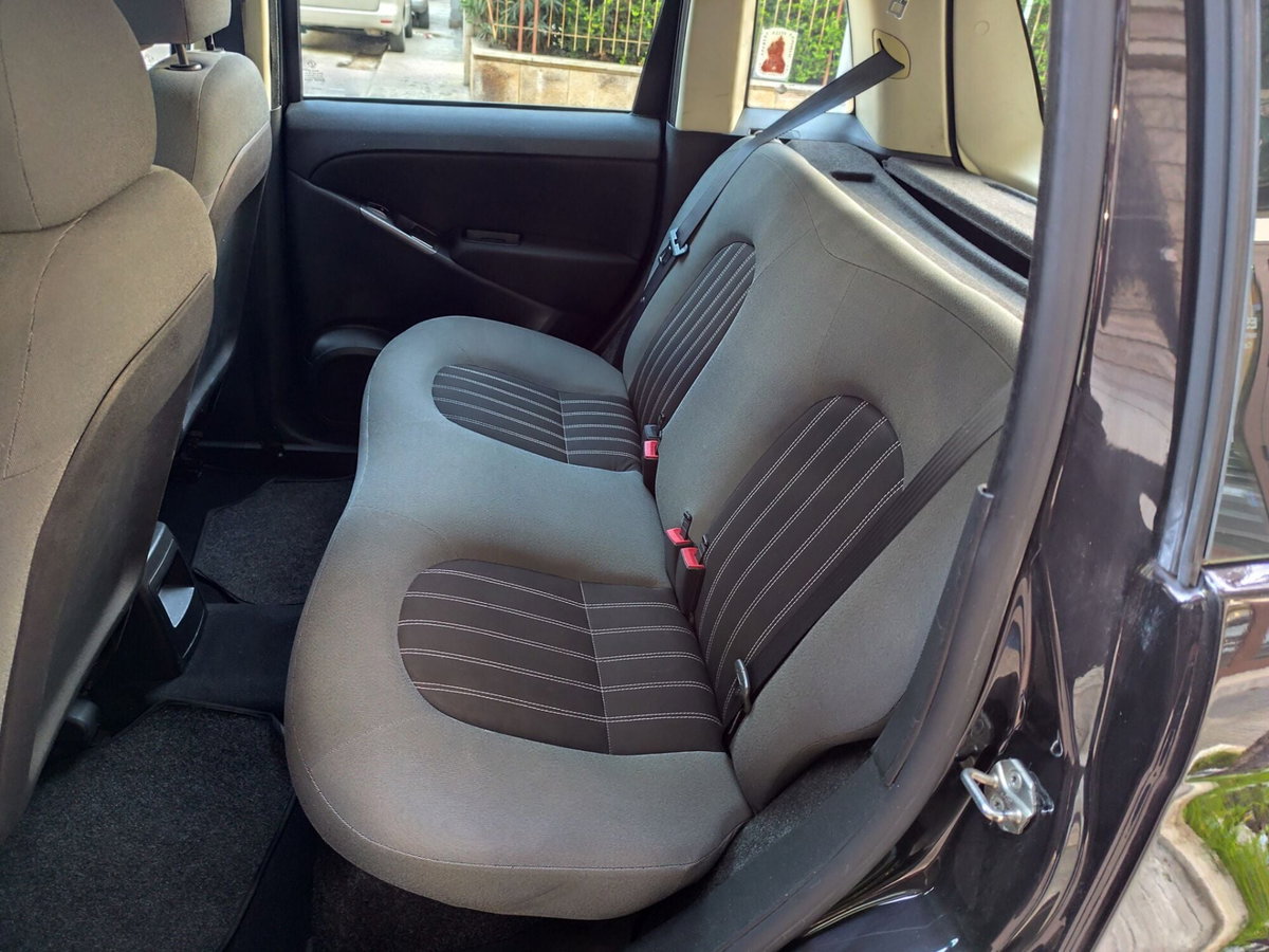 Lancia Musa 1.4 Diva Ecochic GPL (16)