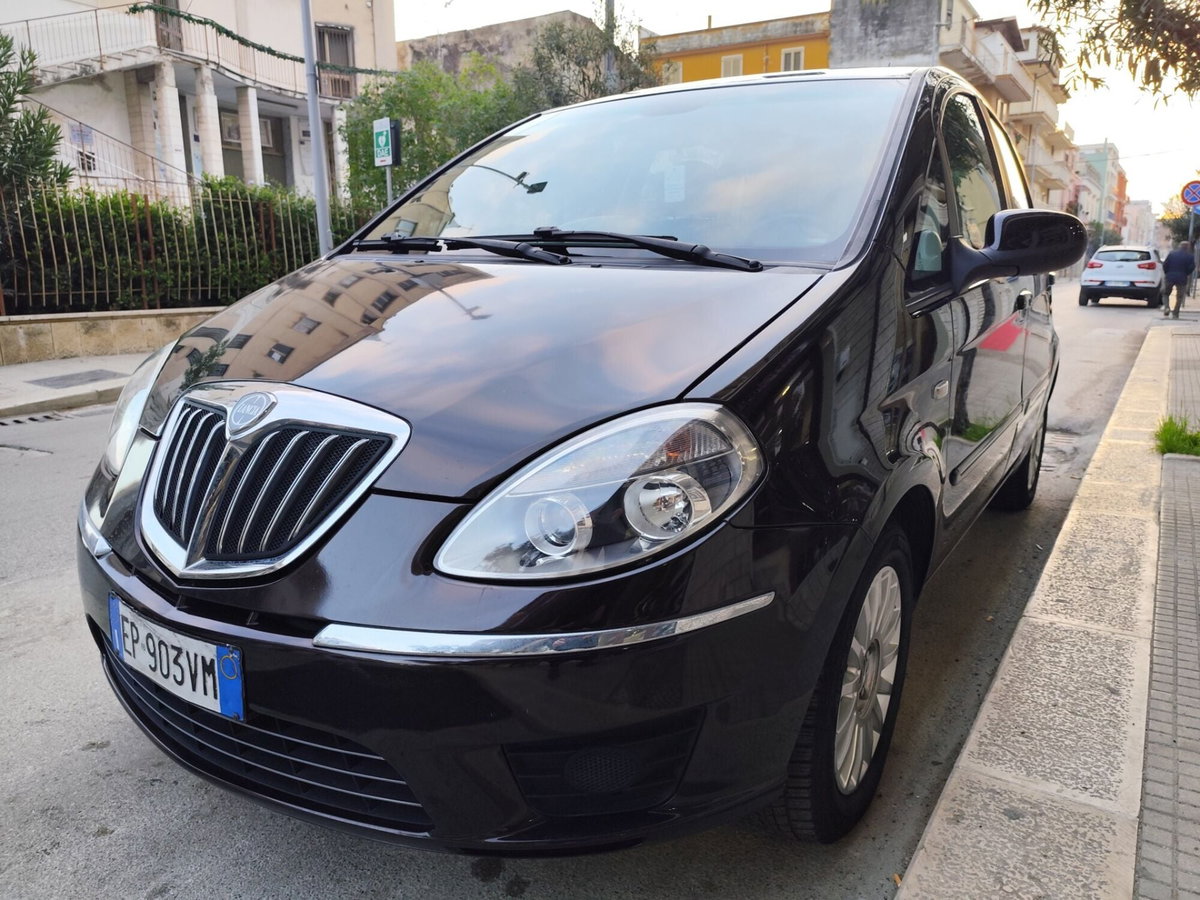 Lancia Musa 1.4 Diva Ecochic GPL (3)