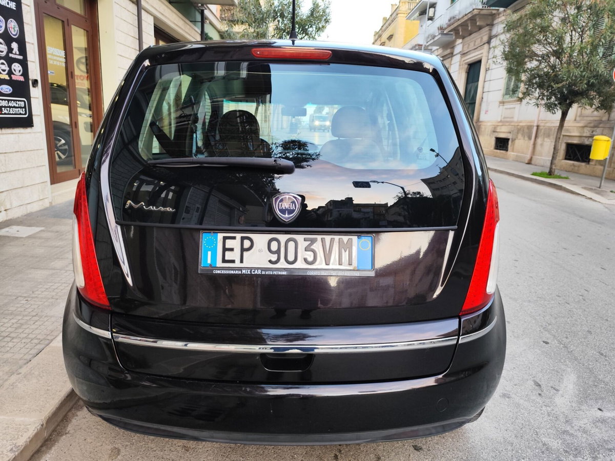 Lancia Musa 1.4 Diva Ecochic GPL (6)