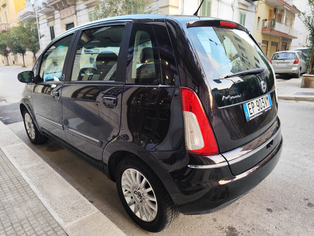 Lancia Musa 1.4 Diva Ecochic GPL (8)
