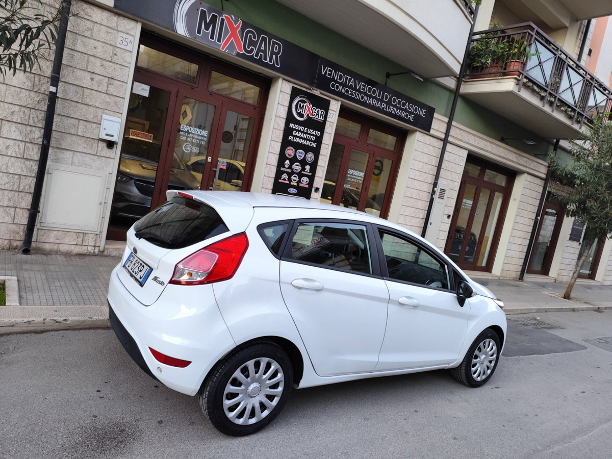 Ford Fiesta 1.5 TDCi 75CV 3 porte  Entry (8)